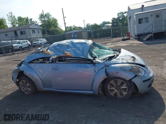 ✅ 2009 Volkswagen Beetle S • VIN: 3VWPG31C39M516543 • Лот: 42648820. Опубликован ранее на IAAI с пробегом Не указан. Бесплатный доступ к архиву аукционных продаж из США и подробный отчёт об истории автомобиля на DreamBid. Изображение 13.