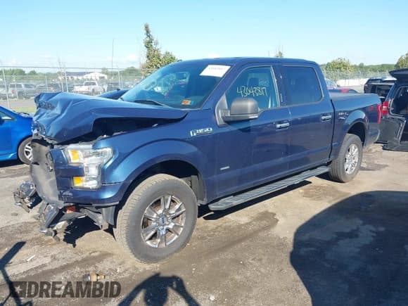 ✅ 2016 Ford F-150 XLT • VIN: 1FTEW1EG9GFD51142 • Lot: 43043817. Wystawiony na IAAI z przebiegiem 90 614 mil. Bezpłatny archiwum sprzedaży aukcyjnych z USA i szczegółowy raport historii pojazdu na DreamBid. Zdjęcie 2.