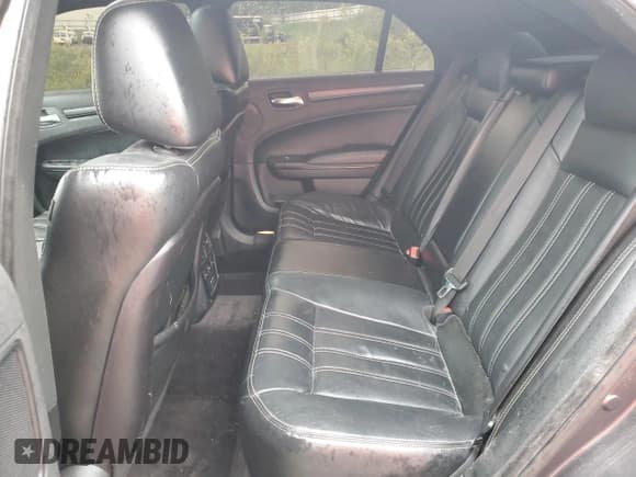 ✅ 2016 Chrysler 300 S • VIN: 2C3CCABT2GH335160 • Lot: 57769805. Listed on Copart with 93,555 mi. Free auction sales archive from the USA and detailed vehicle history report at DreamBid. Image 10.