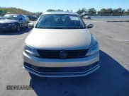 ✅ 2015 Volkswagen Jetta SE • VIN: 3VWD17AJ7FM238509 • Lot: 43698803. Wystawiony na IAAI z przebiegiem 116 651 mil. Bezpłatny archiwum sprzedaży aukcyjnych z USA i szczegółowy raport historii pojazdu na DreamBid. Zdjęcie 12.