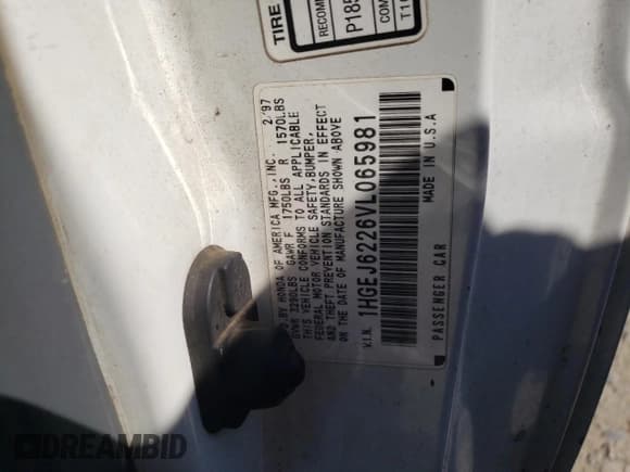 ✅ 1997 Honda Civic DX • VIN: 1HGEJ6226VL065981 • Лот: 68883675. Опубликован ранее на Copart с пробегом 266 754 миль. Бесплатный доступ к архиву аукционных продаж из США и подробный отчёт об истории автомобиля на DreamBid. Изображение 12.