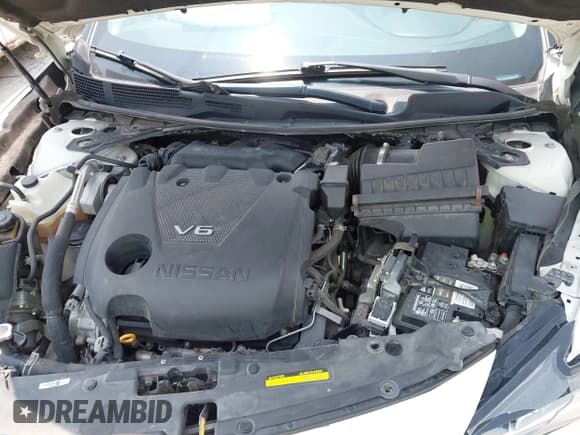 ✅ 2019 Nissan Maxima SL • VIN: 1N4AA6AV1KC370282 • Lot: 42402975. Wystawiony na IAAI z przebiegiem 182 246 mil. Bezpłatny archiwum sprzedaży aukcyjnych z USA i szczegółowy raport historii pojazdu na DreamBid. Zdjęcie 10.