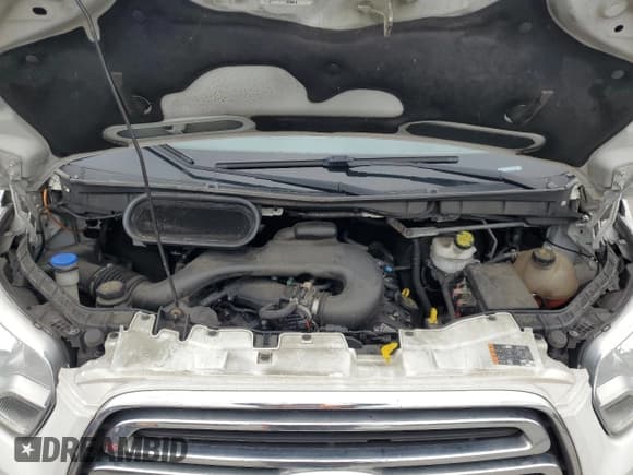 ✅ 2017 Ford Transit XL • VIN: 1FMZK1ZM1HKB04585 • Lot: 85691285. Wystawiony na Copart z przebiegiem 114 019 mil. Bezpłatny archiwum sprzedaży aukcyjnych z USA i szczegółowy raport historii pojazdu na DreamBid. Zdjęcie 12.