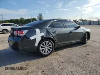 2015 Chevrolet Malibu LT z VIN 1G11D5SL1FF253842, wystawiony jako Copart lot #71502124 z przebiegiem 96 178 mil mil oraz Szkoda całkowita • Salvage title. Historia ofert i sprzedaży dostępna na DreamBid. Obrazek 3.