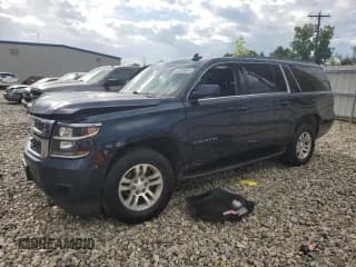 ✅ 2019 Chevrolet Suburban LT • VIN: 1GNSKHKC9KR392992 • Lot: 65593854. Wystawiony na Copart z przebiegiem Nie podano. Bezpłatny archiwum sprzedaży aukcyjnych z USA i szczegółowy raport historii pojazdu na DreamBid. Zdjęcie 1.