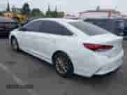 2018 Hyundai Sonata SE с VIN 5NPE24AF3JH704255, выставлен на аукционе IAAI как лот 43389069 с пробегом 105 614 миль миль и . История ставок и продаж доступна на DreamBid. Изображение 3.