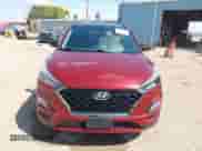 2019 Hyundai Tucson SEL z VIN KM8J33AL6KU980864, wystawiony jako IAAI lot #42551678 z przebiegiem 49 682 mil mil oraz . Historia ofert i sprzedaży dostępna na DreamBid. Obrazek 12.