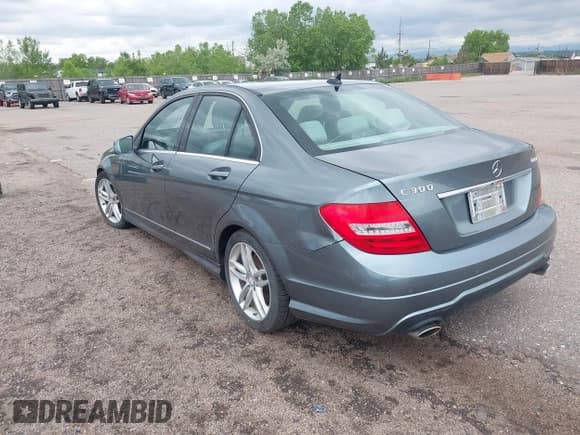 ✅ 2012 Mercedes-Benz C 300 Sport • VIN: WDDGF8BB6CA697821 • Lot: 42347842. Listed on IAAI with 106,745 mi. Free auction sales archive from the USA and detailed vehicle history report at DreamBid. Image 3.