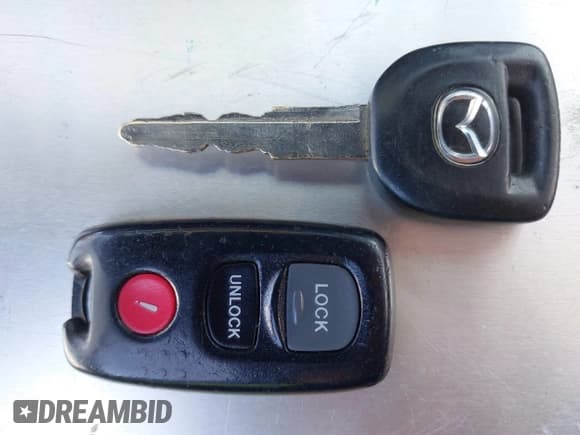 ✅ 2008 Mazda 3 S Touring • VIN: JM1BK324681859846 • Lot: 43609616. Listed on IAAI with 180,103 mi. Free auction sales archive from the USA and detailed vehicle history report at DreamBid. Image 11.