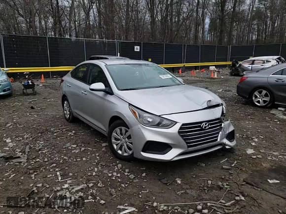 2019 Hyundai Accent SE with VIN 3KPC24A3XKE065374, listed as a Copart auction lot 59446053 with 50,555 mi miles and . Bid and sale history available at DreamBid. Image 11.