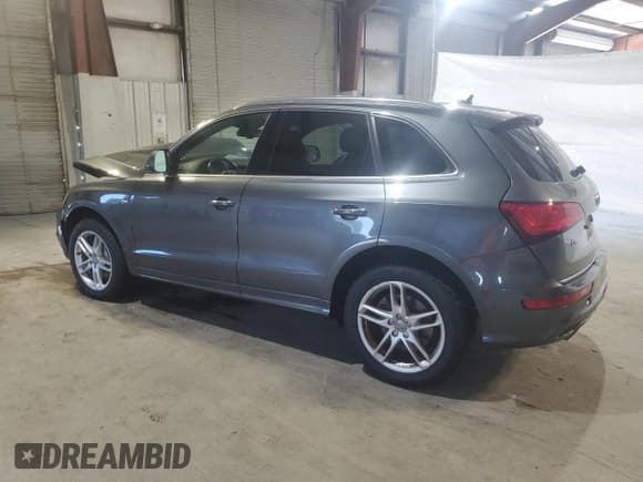✅ 2015 Audi Q5 Premium Plus • VIN: WA1DGAFP7FA095404 • Lot: 85080025. Wystawiony na Copart z przebiegiem 70 550 mil. Bezpłatny archiwum sprzedaży aukcyjnych z USA i szczegółowy raport historii pojazdu na DreamBid. Zdjęcie 2.