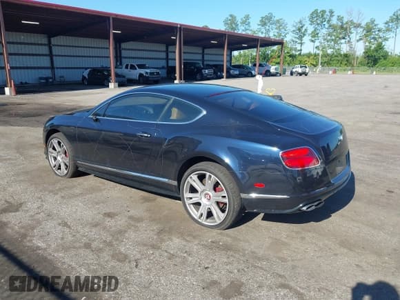 ✅ 2015 Bentley Continental GT • VIN: SCBFH7ZA0FC049703 • Lot: 42803794. Listed on IAAI with 85,149 mi. Free auction sales archive from the USA and detailed vehicle history report at DreamBid. Image 3.