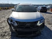 ✅ 2018 Nissan Rogue SL • VIN: JN8AT2MT3JW465094 • Lot: 87316414. Wystawiony na Copart z przebiegiem 147 815 mil. Bezpłatny archiwum sprzedaży aukcyjnych z USA i szczegółowy raport historii pojazdu na DreamBid. Zdjęcie 5.