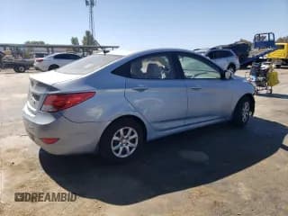 ✅ 2013 Hyundai Accent GLS • VIN: KMHCT4AE1DU284092 • Лот: 70888604. Опубликован ранее на Copart с пробегом 186 300 миль. Бесплатный доступ к архиву аукционных продаж из США и подробный отчёт об истории автомобиля на DreamBid. Изображение 3.