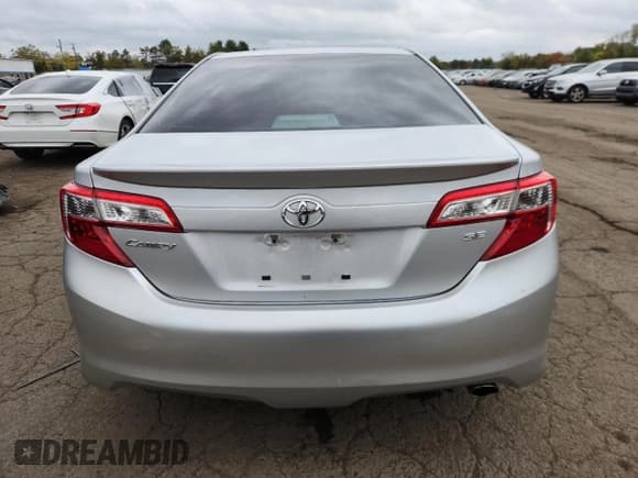 ✅ 2012 Toyota Camry LE • VIN: 4T1BF1FK8CU612056 • Lot: 82143635. Listed on Copart with 126,074 mi. Free auction sales archive from the USA and detailed vehicle history report at DreamBid. Image 6.