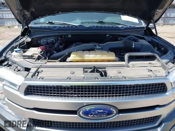 ✅ 2019 Ford F-150 XL • VIN: 1FTEW1E48KFA17537 • Lot: 42029276. Listed on IAAI with 89,724 mi. Free auction sales archive from the USA and detailed vehicle history report at DreamBid. Image 10.