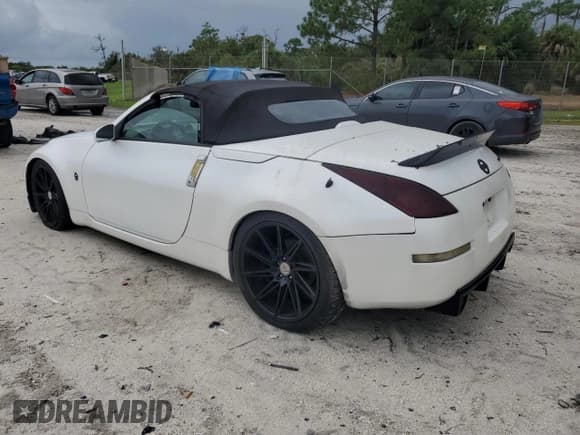 ✅ 2004 Nissan 350Z Touring • VIN: JN1AZ36A14T014878 • Lot: 86167385. Listed on Copart with Not provided. Free auction sales archive from the USA and detailed vehicle history report at DreamBid. Image 2.