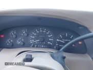 ✅ 1998 Lincoln Navigator • VIN: 5LMPU28LXWLJ39601 • Lot: 42922143. Listed on IAAI with 168,395 mi. Free auction sales archive from the USA and detailed vehicle history report at DreamBid. Image 7.