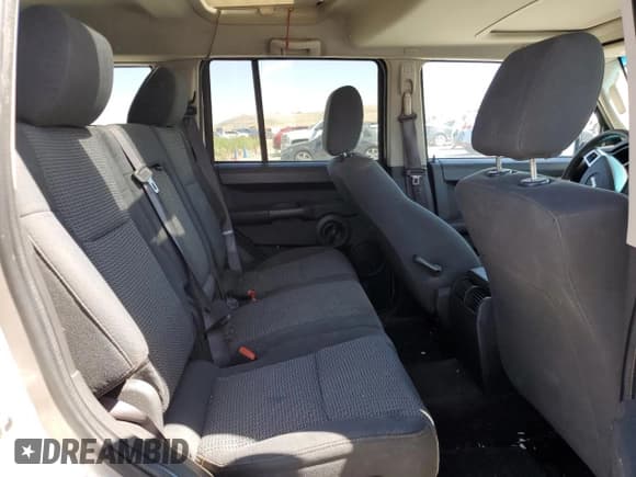 ✅ 2008 Jeep Commander Sport • VIN: 1J8HG48N58C185896 • Lot: 61500035. Wystawiony na Copart z przebiegiem 195 683 mil. Bezpłatny archiwum sprzedaży aukcyjnych z USA i szczegółowy raport historii pojazdu na DreamBid. Zdjęcie 11.