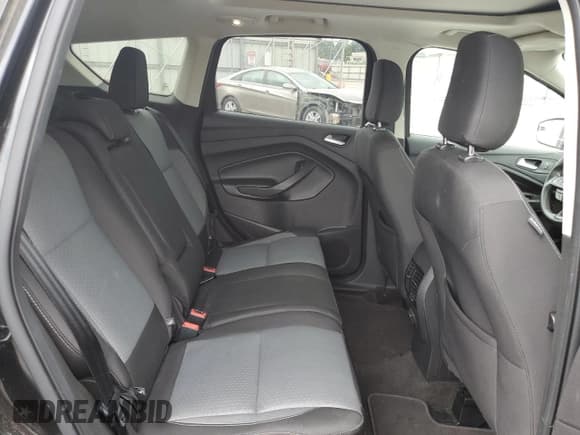 ✅ 2018 Ford Escape SE • VIN: 1FMCU0GD8JUB28955 • Lot: 59759975. Wystawiony na Copart z przebiegiem 159 641 mil. Bezpłatny archiwum sprzedaży aukcyjnych z USA i szczegółowy raport historii pojazdu na DreamBid. Zdjęcie 11.