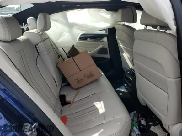 ✅ 2018 BMW 5 Series M550i xDrive • VIN: WBAJB9C58JB286290 • Лот: 82513785. Опубликован ранее на Copart с пробегом Не указан. Бесплатный доступ к архиву аукционных продаж из США и подробный отчёт об истории автомобиля на DreamBid. Изображение 10.