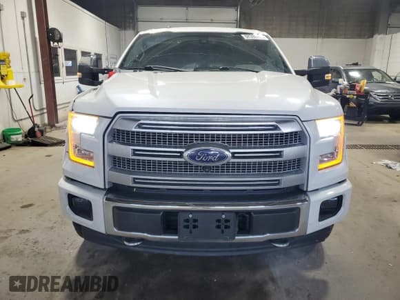 ✅ 2017 Ford F-150 XL • VIN: 1FTFW1EG9HFA98314 • Lot: 68380705. Listed on Copart with 133,982 mi. Free auction sales archive from the USA and detailed vehicle history report at DreamBid. Image 5.