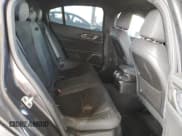 ✅ 2021 Alfa Romeo Giulia Quadrifoglio • VIN: ZARFAMEV5M7646074 • Lot: 46932545. Wystawiony na Copart z przebiegiem 21 797 mil. Bezpłatny archiwum sprzedaży aukcyjnych z USA i szczegółowy raport historii pojazdu na DreamBid. Zdjęcie 10.