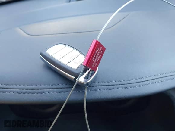 2016 Hyundai Tucson Limited with VIN KM8J33A27GU061924, listed as a IAAI auction lot 43466309 with 73,258 mi miles and . Bid and sale history available at DreamBid. Image 11.