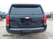 ✅ 2020 Chevrolet Suburban LT • VIN: 1GNSCHKC4LR154126 • Lot: 41636948. Wystawiony na IAAI z przebiegiem 190 699 mil. Bezpłatny archiwum sprzedaży aukcyjnych z USA i szczegółowy raport historii pojazdu na DreamBid. Zdjęcie 16.