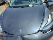 ✅ 2022 Tesla Model 3 Long Range • VIN: 5YJ3E1EB9NF243569 • Lot: 70670055. Wystawiony na Copart z przebiegiem Nie podano. Bezpłatny archiwum sprzedaży aukcyjnych z USA i szczegółowy raport historii pojazdu na DreamBid. Zdjęcie 11.