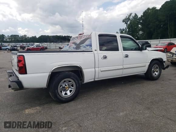✅ 2004 Chevrolet Silverado 1500 LS • VIN: 2GCEC13T941320744 • Лот: 69743525. Опубликован ранее на Copart с пробегом Не указан. Бесплатный доступ к архиву аукционных продаж из США и подробный отчёт об истории автомобиля на DreamBid. Изображение 3.