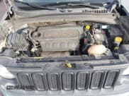 ✅ 2017 Jeep Renegade Latitude • VIN: ZACCJABBXHPF38001 • Лот: 43576595. Опубликован ранее на IAAI с пробегом Не указан. Бесплатный доступ к архиву аукционных продаж из США и подробный отчёт об истории автомобиля на DreamBid. Изображение 10.