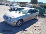 ✅ 2003 Mercedes-Benz E • VIN: WDBRH84J33F317403 • Лот: 40548616. Опубликован ранее на IAAI с пробегом 54 696 миль. Бесплатный доступ к архиву аукционных продаж из США и подробный отчёт об истории автомобиля на DreamBid. Изображение 16.