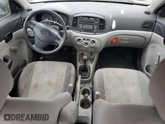 ✅ 2011 Hyundai Accent GLS • VIN: KMHCN4AC6BU618641 • Лот: 59851605. Опубликован ранее на Copart с пробегом 121 391 миль. Бесплатный доступ к архиву аукционных продаж из США и подробный отчёт об истории автомобиля на DreamBid. Изображение 8.
