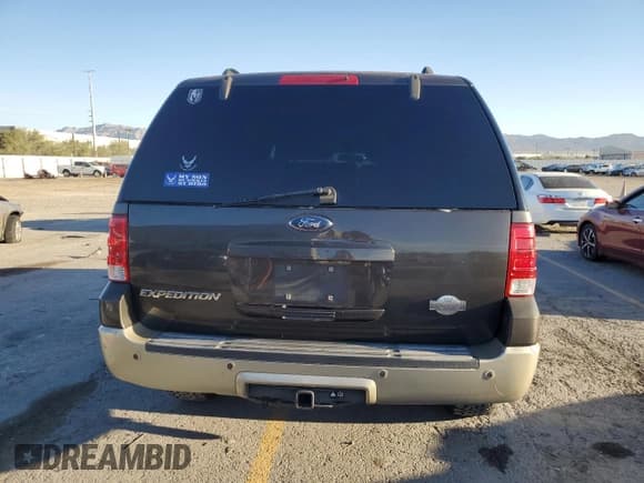 ✅ 2006 Ford Expedition Eddie Bauer • VIN: 1FMFU17516LA14370 • Lot: 71268395. Listed on Copart with 289,192 mi. Free auction sales archive from the USA and detailed vehicle history report at DreamBid. Image 6.