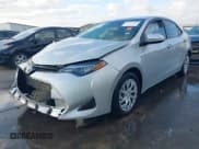 ✅ 2019 Toyota Corolla LE • VIN: 5YFBURHE7KP943819 • Lot: 43467204. Wystawiony na IAAI z przebiegiem 40 688 mil. Bezpłatny archiwum sprzedaży aukcyjnych z USA i szczegółowy raport historii pojazdu na DreamBid. Zdjęcie 18.