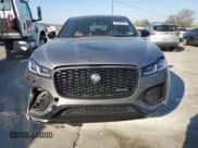 ✅ 2025 Jaguar F-Pace R-Dynamic S • VIN: SADCT2EX8SA748020 • Lot: 92809645. Listed on Copart with 8,146 mi. Free auction sales archive from the USA and detailed vehicle history report at DreamBid. Image 5.