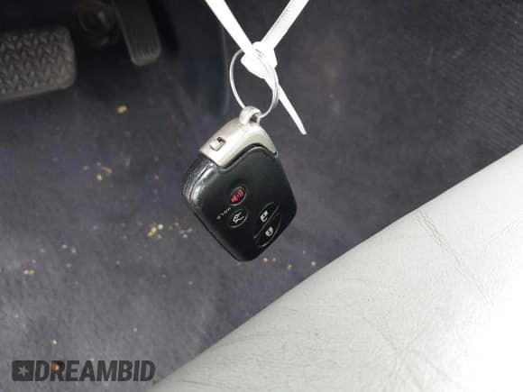 ✅ 2010 Lexus IS 250 • VIN: JTHBF5C28A5119290 • Лот: 40941746. Опубликован ранее на IAAI с пробегом 128 078 миль. Бесплатный доступ к архиву аукционных продаж из США и подробный отчёт об истории автомобиля на DreamBid. Изображение 11.