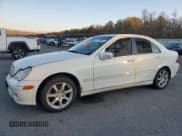 ✅ 2007 Mercedes-Benz C 280 Luxury • VIN: WDBRF92H07F908967 • Lot: 57304005. Wystawiony na Copart z przebiegiem Nie podano. Bezpłatny archiwum sprzedaży aukcyjnych z USA i szczegółowy raport historii pojazdu na DreamBid. Zdjęcie 1.