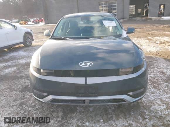 ✅ 2024 Hyundai Ioniq 5 SE Standard Range • VIN: KM8KM4DB0RU321327 • Lot: 41396112. Wystawiony na IAAI z przebiegiem 4 301 mil. Bezpłatny archiwum sprzedaży aukcyjnych z USA i szczegółowy raport historii pojazdu na DreamBid. Zdjęcie 13.