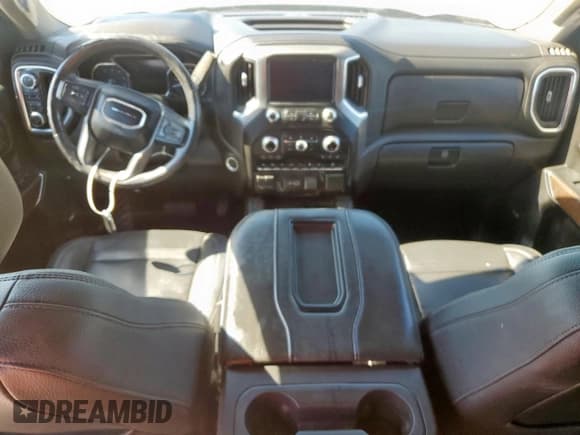 ✅ 2021 GMC Sierra 1500 Denali • VIN: 3GTU9FET8MG337899 • Лот: 89870085. Опубликован ранее на Copart с пробегом Не указан. Бесплатный доступ к архиву аукционных продаж из США и подробный отчёт об истории автомобиля на DreamBid. Изображение 8.