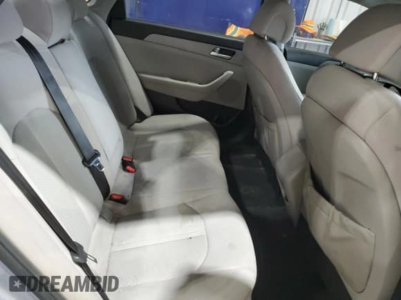 ✅ 2015 Hyundai Sonata SE • VIN: 5NPE24AF1FH203081 • Lot: 80850945. Listed on Copart with 156,373 mi. Free auction sales archive from the USA and detailed vehicle history report at DreamBid. Image 10.