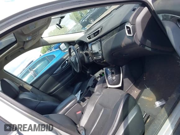 ✅ 2016 Nissan Rogue SL • VIN: 5N1AT2MV3GC818338 • Лот: 43078247. Опубликован ранее на IAAI с пробегом 195 882 миль. Бесплатный доступ к архиву аукционных продаж из США и подробный отчёт об истории автомобиля на DreamBid. Изображение 5.