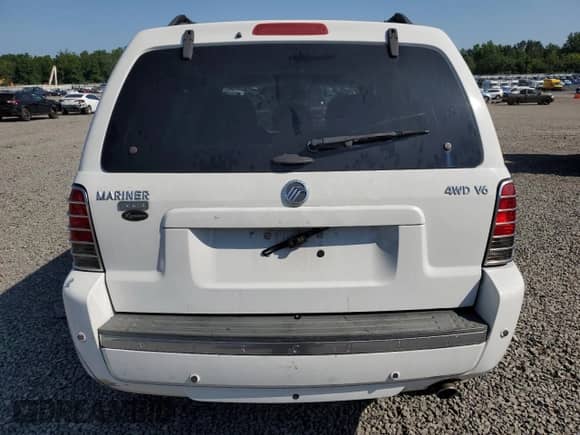 2007 Mercury Mariner Premier с VIN 4M2CU97107KJ12925, выставлен на аукционе Copart как лот 62371895 с пробегом 141 576 миль миль и Списание • Salvage title. История ставок и продаж доступна на DreamBid. Изображение 6.