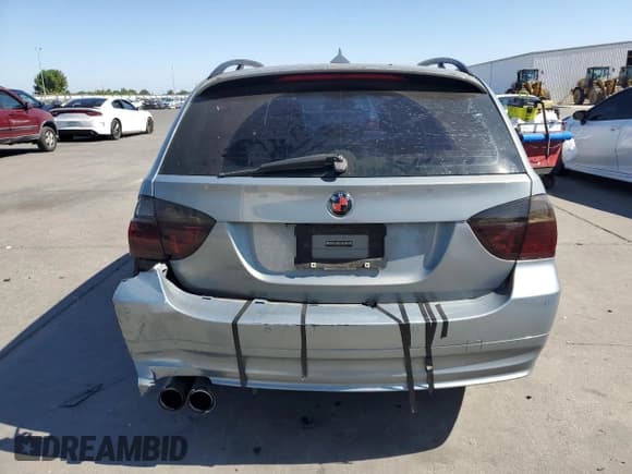 ✅ 2007 BMW 3 Series 328xi • VIN: WBAVT73597FZ36409 • Lot: 61231975. Wystawiony na Copart z przebiegiem 236 005 mil. Bezpłatny archiwum sprzedaży aukcyjnych z USA i szczegółowy raport historii pojazdu na DreamBid. Zdjęcie 6.