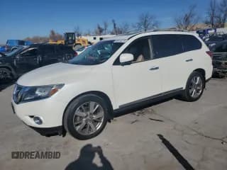 ✅ 2016 Nissan Pathfinder Platinum • VIN: 5N1AR2MM6GC656646 • Lot: 92514215. Wystawiony na Copart z przebiegiem 122 415 mil. Bezpłatny archiwum sprzedaży aukcyjnych z USA i szczegółowy raport historii pojazdu na DreamBid. Zdjęcie 1.