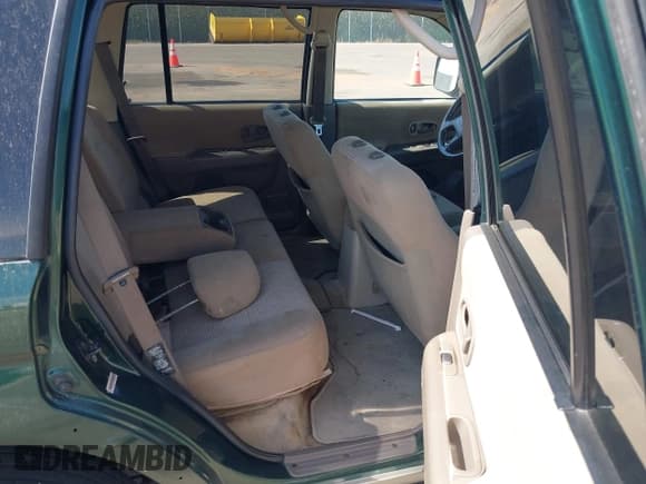 ✅ 2002 Mitsubishi Montero Sport XLS • VIN: JA4MT31R62J036094 • Лот: 43229303. Опубликован ранее на IAAI с пробегом 179 029 миль. Бесплатный доступ к архиву аукционных продаж из США и подробный отчёт об истории автомобиля на DreamBid. Изображение 8.