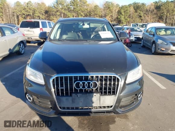 ✅ 2015 Audi Q5 Premium • VIN: WA1CFAFP9FA069613 • Lot: 43644155. Wystawiony na IAAI z przebiegiem 176 544 mil. Bezpłatny archiwum sprzedaży aukcyjnych z USA i szczegółowy raport historii pojazdu na DreamBid. Zdjęcie 13.