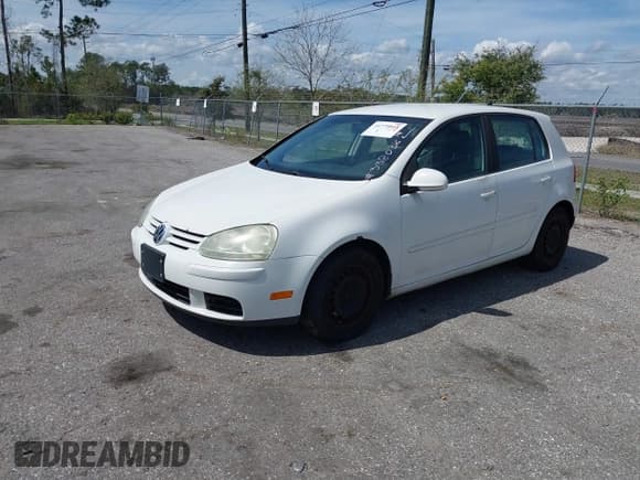 ✅ 2008 Volkswagen Rabbit S • VIN: WVWDB71K78W338038 • Lot: 41779015. Listed on IAAI with 172,696 mi. Free auction sales archive from the USA and detailed vehicle history report at DreamBid. Image 2.