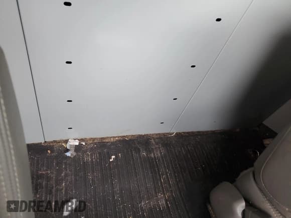 ✅ 2023 Chevrolet Express Cargo • VIN: 1GCWGAFP6P1113701 • Lot: 84737405. Listed on Copart with 61,660 mi. Free auction sales archive from the USA and detailed vehicle history report at DreamBid. Image 11.